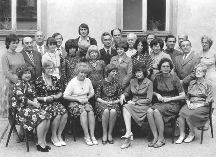 Pedagogický sbor LŠU 1976/1977